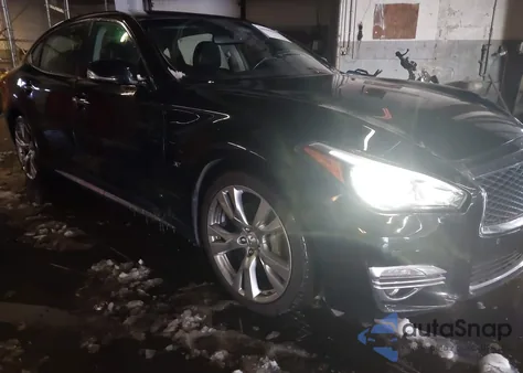 2017 Infiniti Q70L 3.7 z USA, uszkodzony, nr VIN JN1BY1PPXHM170075
